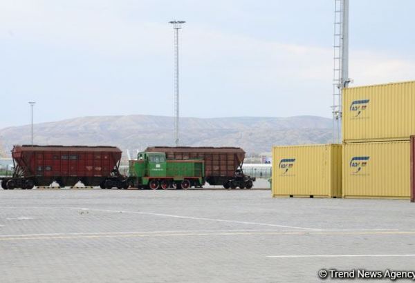 Азербайджан занял второе место в товарообороте Ирана с прикаспийскими странами