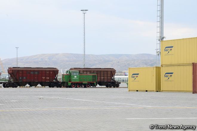 Азербайджан занял второе место в товарообороте Ирана с прикаспийскими странами
