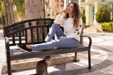 Будь ярче звезд! Гюнель Мамедова своеобразно отмечает Международный день света (ВИДЕО, ФОТО)