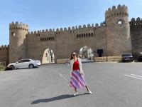 Будь ярче звезд! Гюнель Мамедова своеобразно отмечает Международный день света (ВИДЕО, ФОТО)