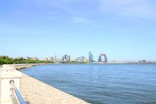 Бакинский бульвар после смягчения карантина (ФОТО)