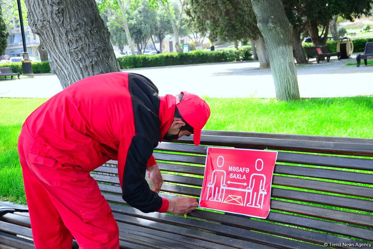 Бакинский бульвар после смягчения карантина (ФОТО)