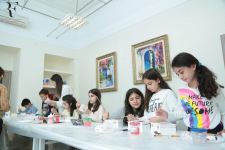 Выживший ребенок Наргиз Гулиева: Люди перестали замечать прекрасное... (ФОТО)