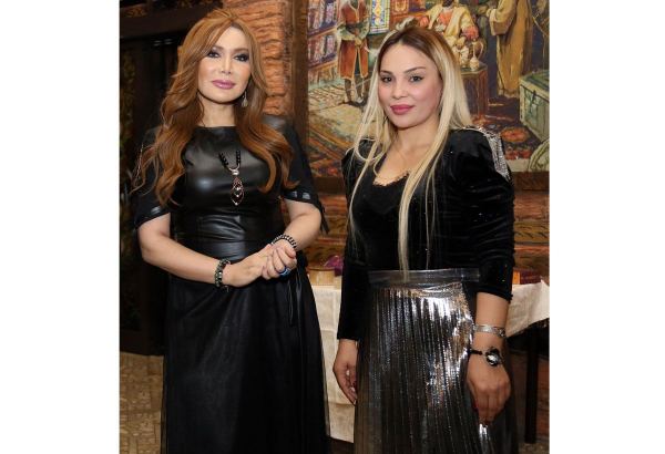 По инициативе Фахрии Халафовой прошла акция "Дети-детям" в честь праздника Рамазан