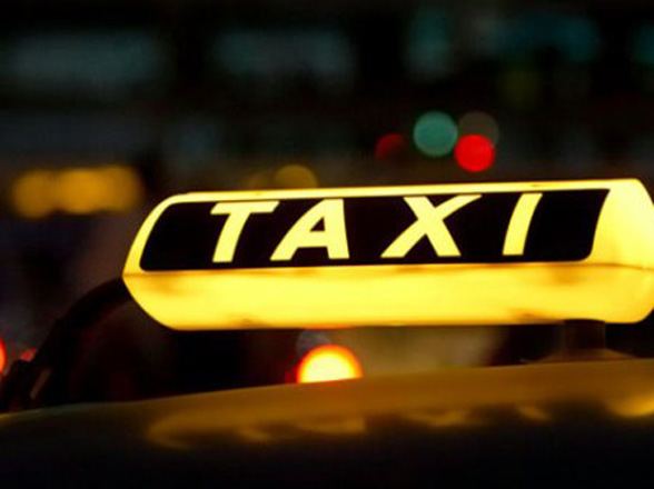 На автобусные полосы в Баку смогут заезжать и такси