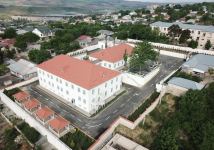 Президент Ильхам Алиев и Первая леди Мехрибан Алиева приняли участие в открытии детсада-яслей, построенного в Шамахе по инициативе Фонда Гейдара Алиева (ФОТО/ВИДЕО) (Версия 2)