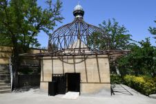 Президент Ильхам Алиев и Первая леди Мехрибан Алиева ознакомились с работами, проводимыми в рамках реконструкции святилища Пирсаат Баба в Шамахе (ФОТО/ВИДЕО)