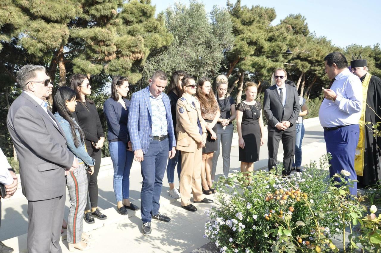 Исповедь Матери и Героя…Этот русский парень отдал жизнь за освобождение Карабаха от армянских оккупантов (ВИДЕО, ФОТО)