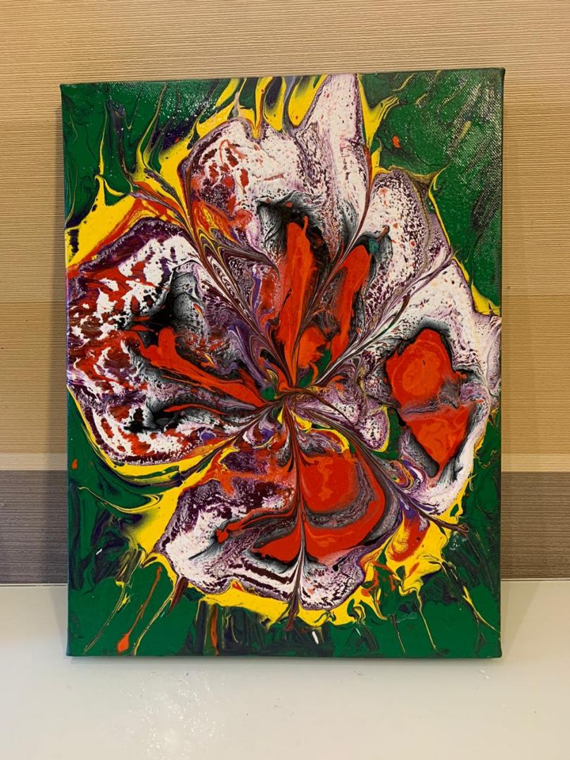 Акриловый и полимерный карантин Фарах Алиевой: Бурлящий океан, Вселенная... (ВИДЕО, ФОТО)