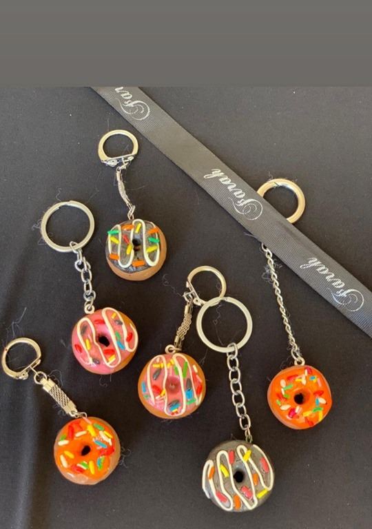 Акриловый и полимерный карантин Фарах Алиевой: Бурлящий океан, Вселенная... (ВИДЕО, ФОТО)