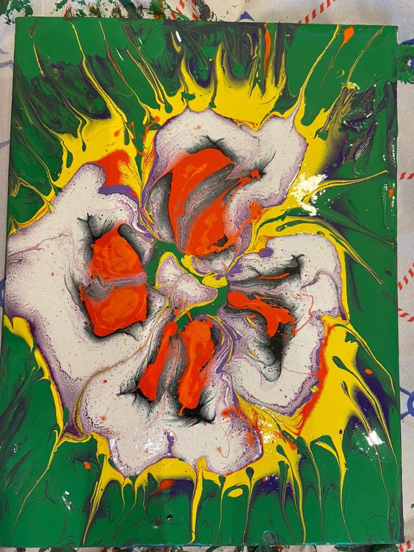 Акриловый и полимерный карантин Фарах Алиевой: Бурлящий океан, Вселенная... (ВИДЕО, ФОТО)