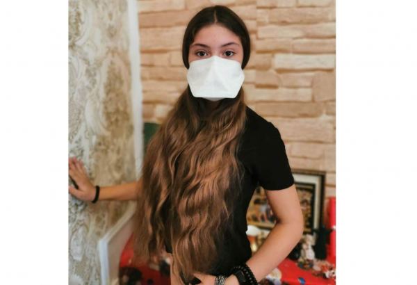 12-летняя азербайджанская актриса призвала сверстников носить защитные маски
