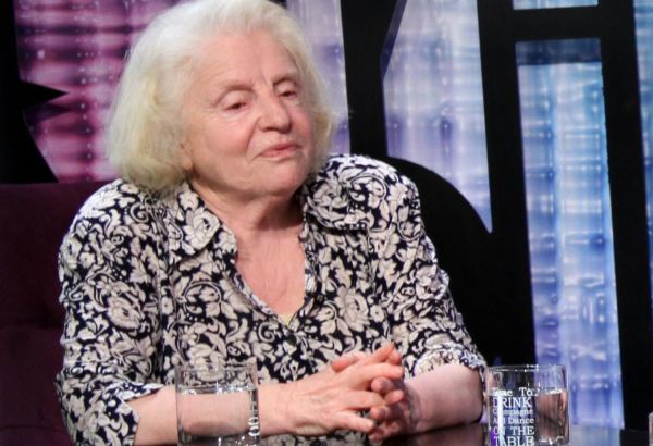 Только пустому человеку бывает скучно наедине с собой – народная артистка Джаннет Салимова