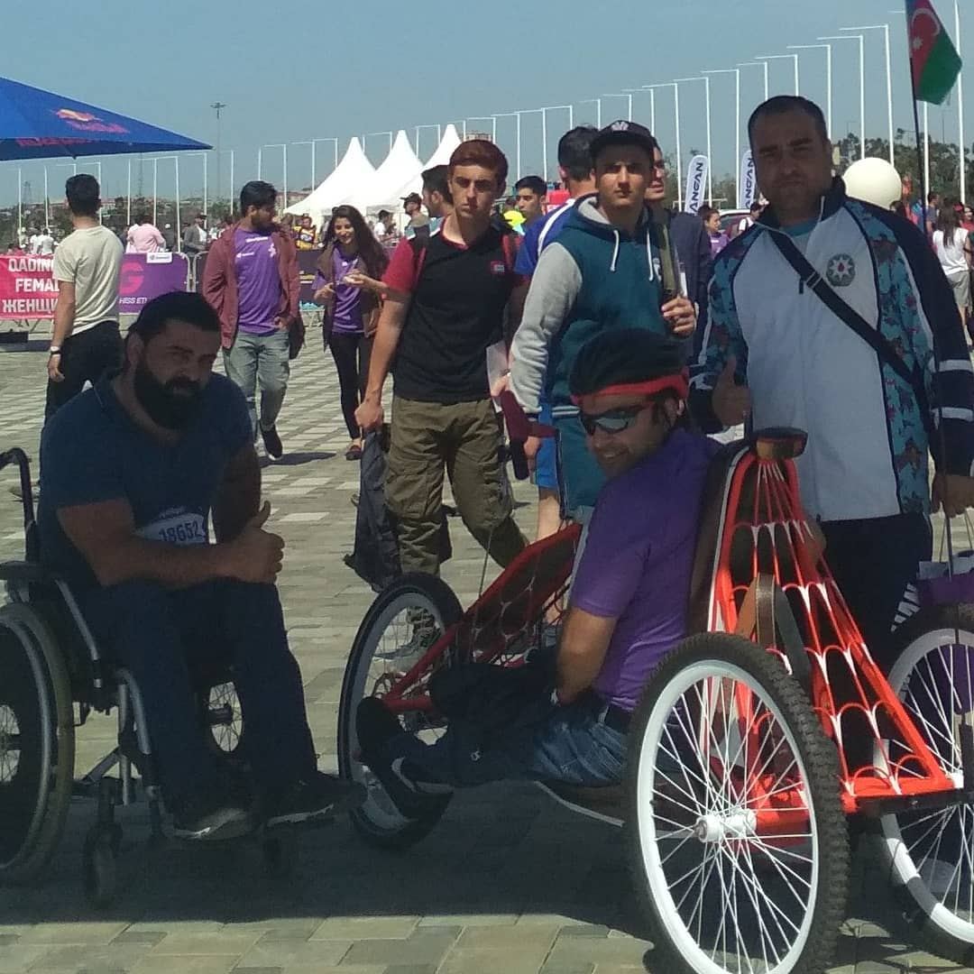 Звезды на колесах. Всемирный день велосипеда в Азербайджане (ФОТО)