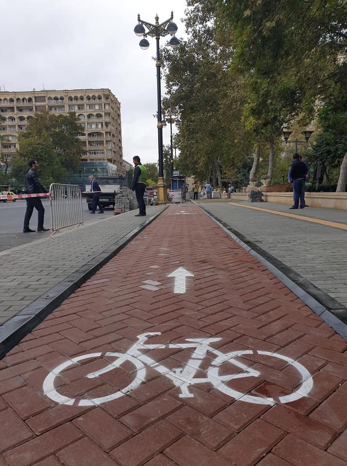 Звезды на колесах. Всемирный день велосипеда в Азербайджане (ФОТО)