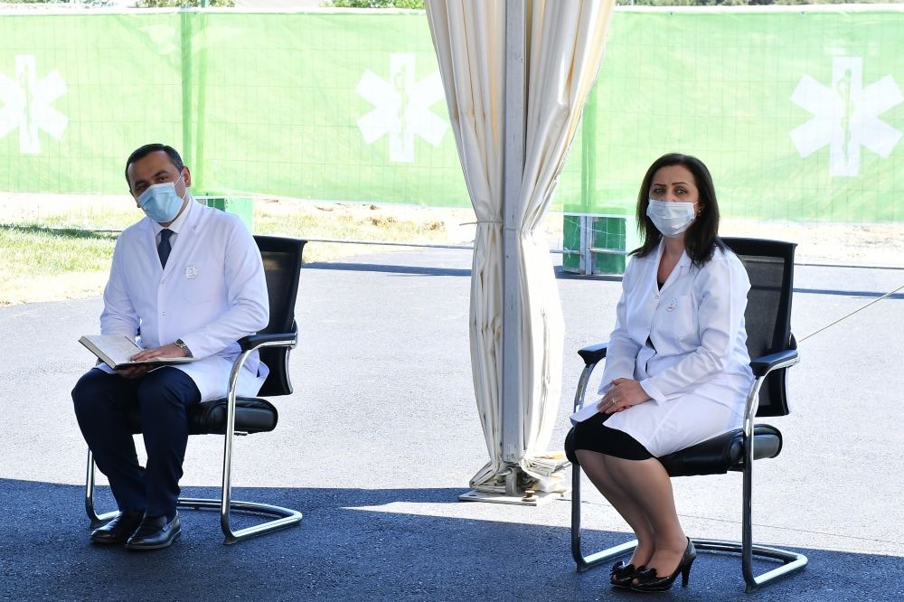 При участии Президента Ильхама Алиева и Первой леди Мехрибан Алиевой состоялось открытие трех больниц модульного типа (ФОТО) (версия 2)