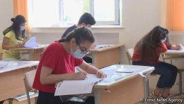 В Азербайджане завершились сегодняшние выпускные экзамены (ФОТО)