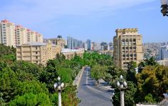 Нагорный парк Баку - взгляд на Каспий, бульвар и столицу  (ФОТО)