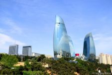 Нагорный парк Баку - взгляд на Каспий, бульвар и столицу  (ФОТО)