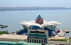 Нагорный парк Баку - взгляд на Каспий, бульвар и столицу  (ФОТО)