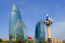 Нагорный парк Баку - взгляд на Каспий, бульвар и столицу  (ФОТО)