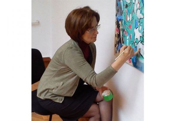 "Фомы неверующие" способствуют гибели людей – заслуженная художница Азербайджана Ирина Эльдарова