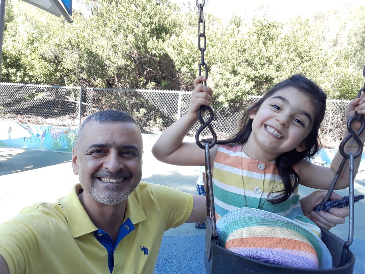 Самый молодой дедушка Азербайджана, у которого внучки - американки (ФОТО)