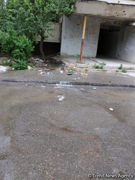 На водопроводе в Баку произошла авария (ФОТО)