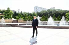 Президент Ильхам Алиев принял участие в открытии надземного пешеходного перехода на улице Неаполя в Баку (ФОТО/ВИДЕО)