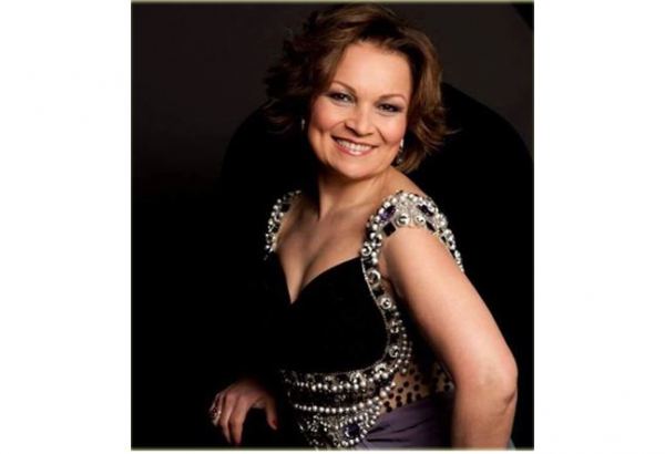 От нас зависит судьба будущего поколения - народная артистка Азербайджана Гюльназ Исмаилова