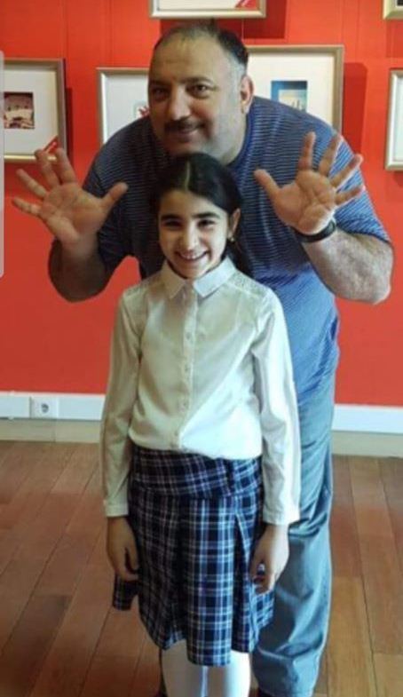 Очень трогательно! Молитвы детей: Дядя Бахрам, мы вас очень любим и ждем! (ВИДЕО, ФОТО)