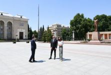 Президент Ильхам Алиев и Первая леди Мехрибан Алиева прибыли в Гянджу (ФОТО) (версия 2)