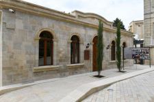 Президент Ильхам Алиев и Первая леди Мехрибан Алиева ознакомились с восстановительно-консервационными работами в части Ичеришехер (ФОТО/ВИДЕО) (версия 3)