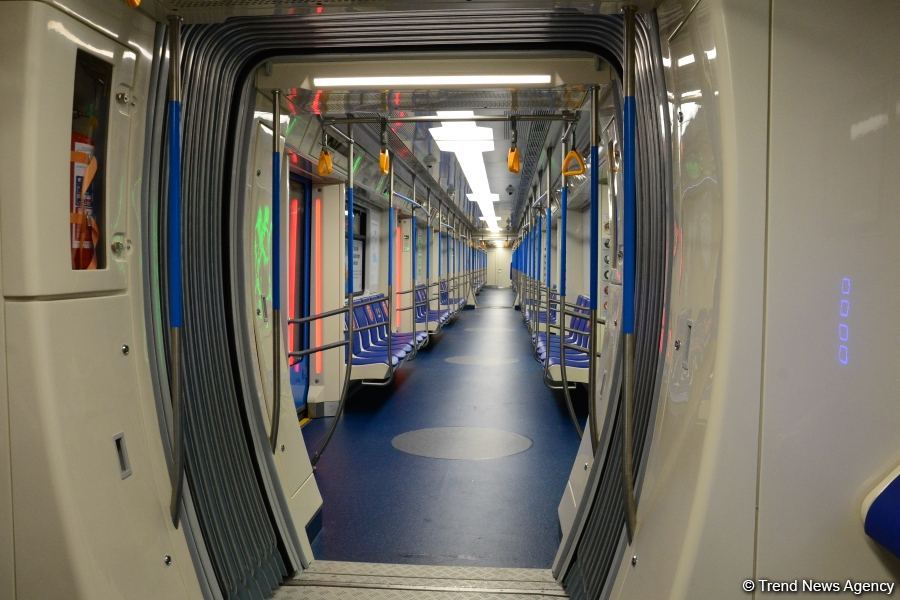 Бакметрополитен сегодня выпустит на линии два новых состава (ФОТО)
