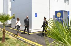 Президент Ильхам Алиев и Первая леди Мехрибан Алиева приняли участие в открытии модульного госпиталя для лечения больных коронавирусом в Баку (ФОТО/ВИДЕО)