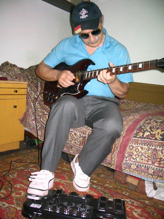 Скончался один из основателей азербайджанского рока Чингиз Адиб (ВИДЕО, ФОТО)