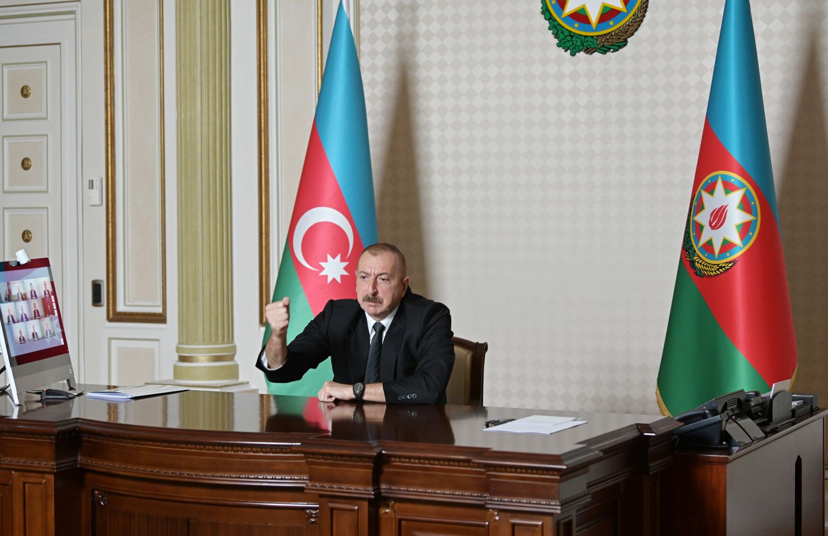 Под председательством Президента Ильхама Алиева состоялось заседание Кабинета министров, посвященное итогам социально-экономического развития в первой половине 2020 года и предстоящим задачам (ФОТО) (Версия 2)