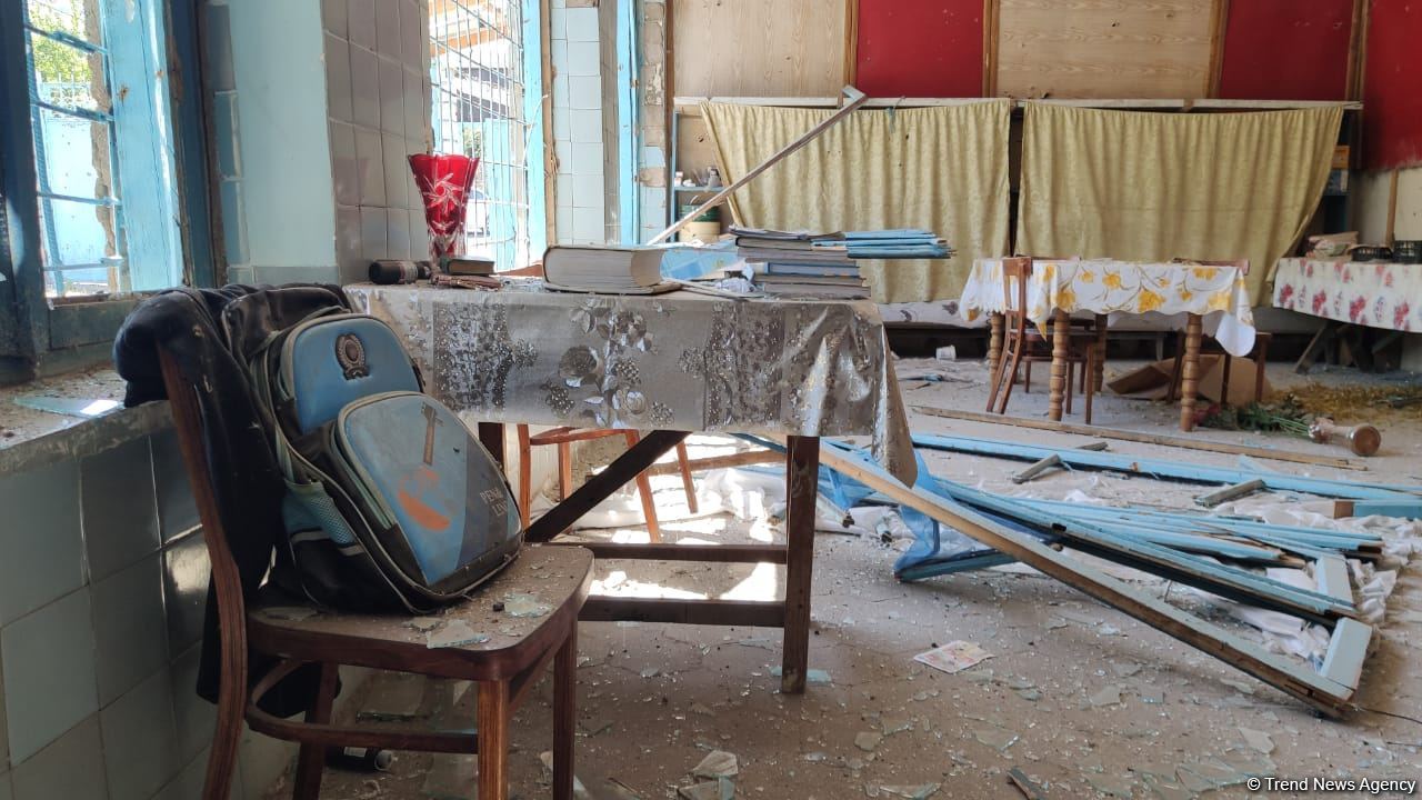 Дочь убитого армянами жителя села Агдам: Отца убили после того, как мы закончили телефонный разговор (ФОТО)