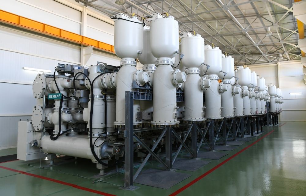 Президент Ильхам Алиев и Первая леди Мехрибан Алиева приняли участие в открытии подстанции "Беюкшор" (ФОТО)