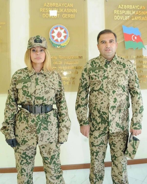 Азербайджанские артисты и дети: Добровольно в армию - всё во имя Родины и победы! (ВИДЕО, ФОТО)