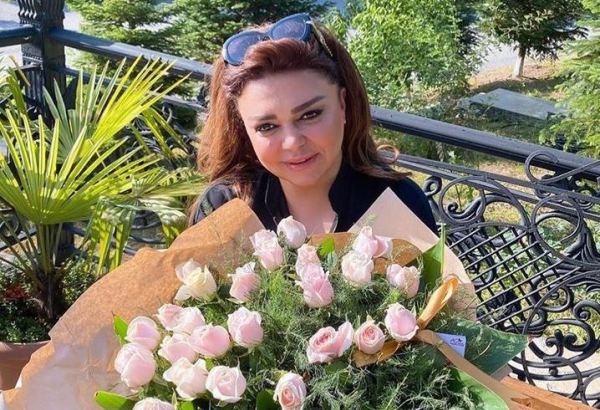 Выздоровела лечившаяся от коронавируса Назакет Теймурова