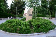 Оазис в центре Баку - под открытым небом у озера с синеватой чистой водой (ФОТО)