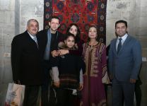 Гюльзар Гурбанова отмечает юбилей: Черно-белые клавиши пианино – такова и наша жизнь (ФОТО)