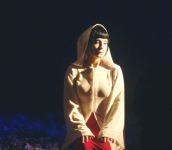 Гюльзар Гурбанова отмечает юбилей: Черно-белые клавиши пианино – такова и наша жизнь (ФОТО)