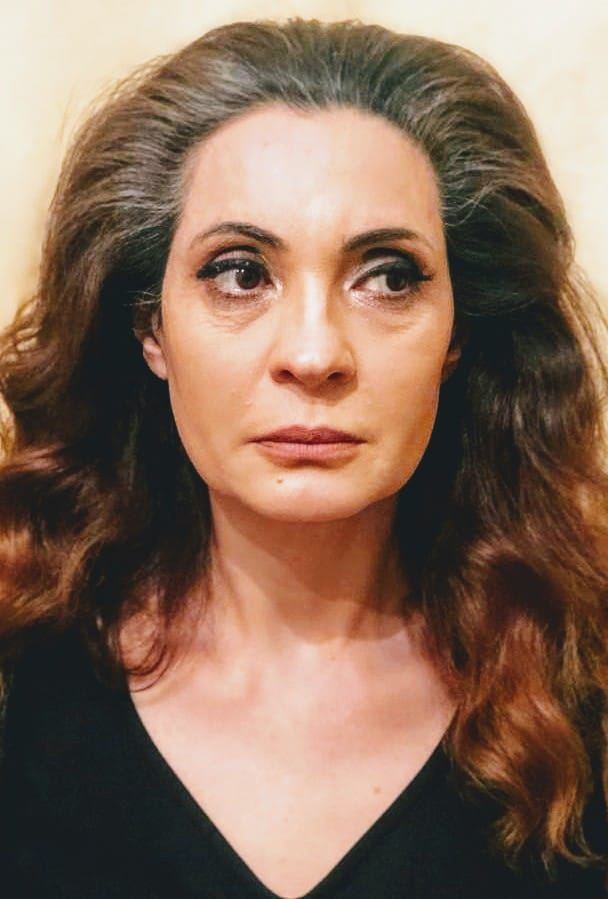 Гюльзар Гурбанова отмечает юбилей: Черно-белые клавиши пианино – такова и наша жизнь (ФОТО)