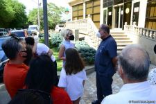 Бахрам Багирзаде выписан из больницы и вернулся домой (ФОТО)