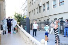 Бахрам Багирзаде выписан из больницы и вернулся домой (ФОТО)