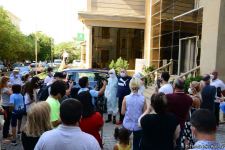 Бахрам Багирзаде выписан из больницы и вернулся домой (ФОТО)