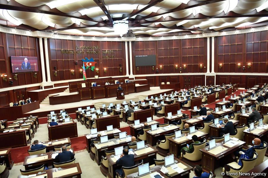 В парламенте Азербайджана пройдут слушания в связи с пандемией COVID-19