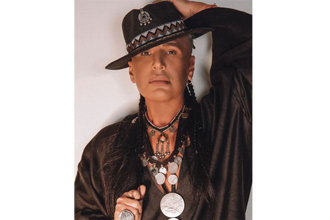 Я никуда не уходил, чтобы возвращаться - "Две любви" Самира Багирова (ФОТО)